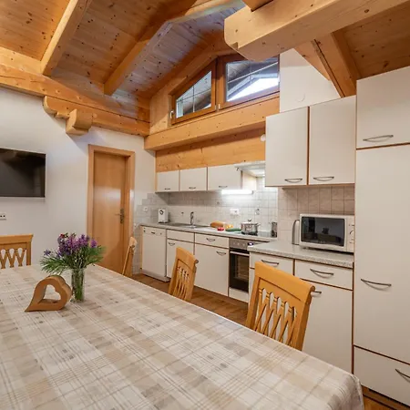 Nicola Appartement *