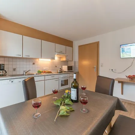 Nicola Appartement *